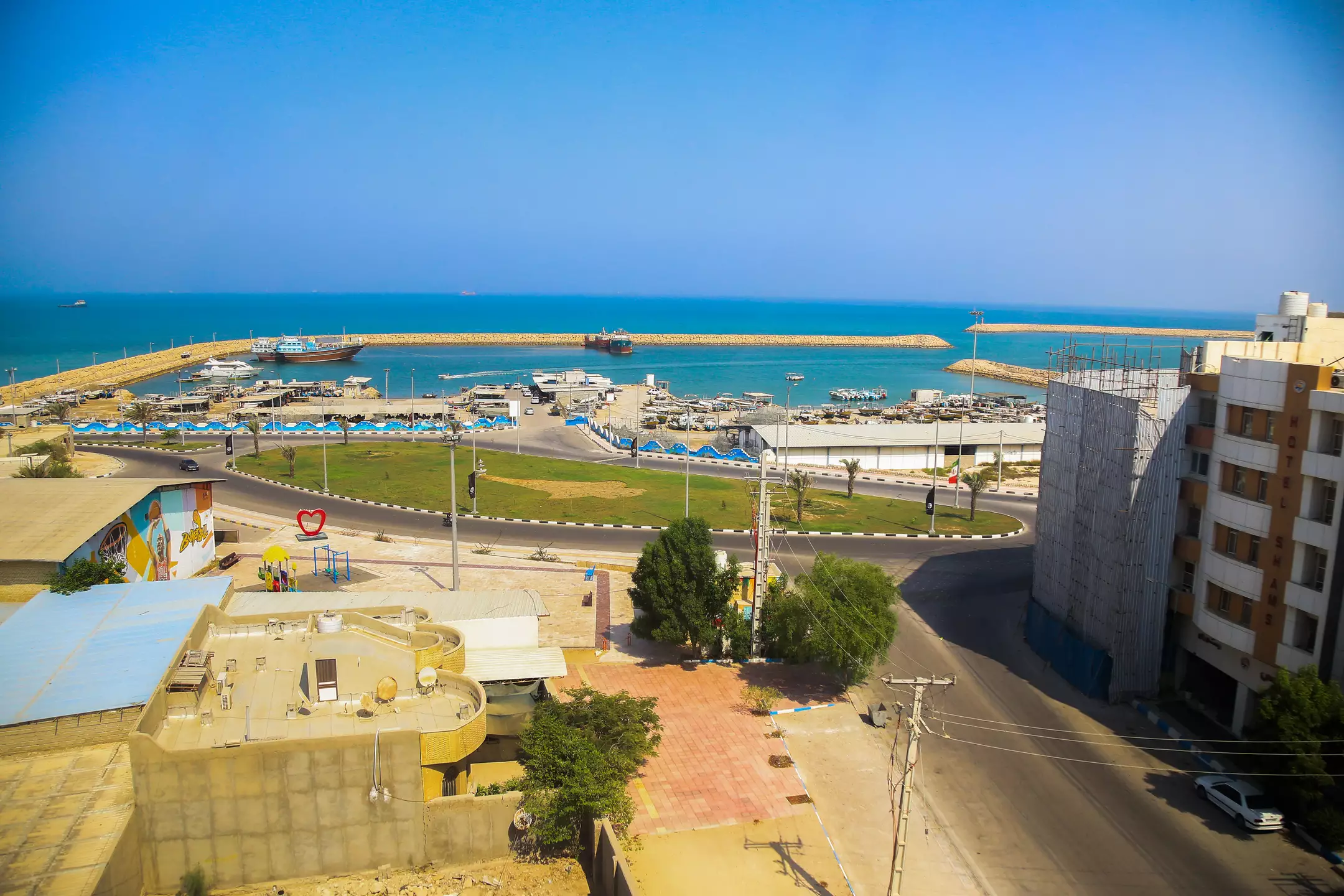 Alibaba https://cdn.alibaba.ir/ostorage/hotel-accommodation-images/685fef2fa1e6f83605b73ac6_چشم انداز.webp